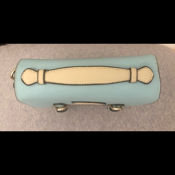 Lalonovo Blue and White Bag - Picture 2 of 10